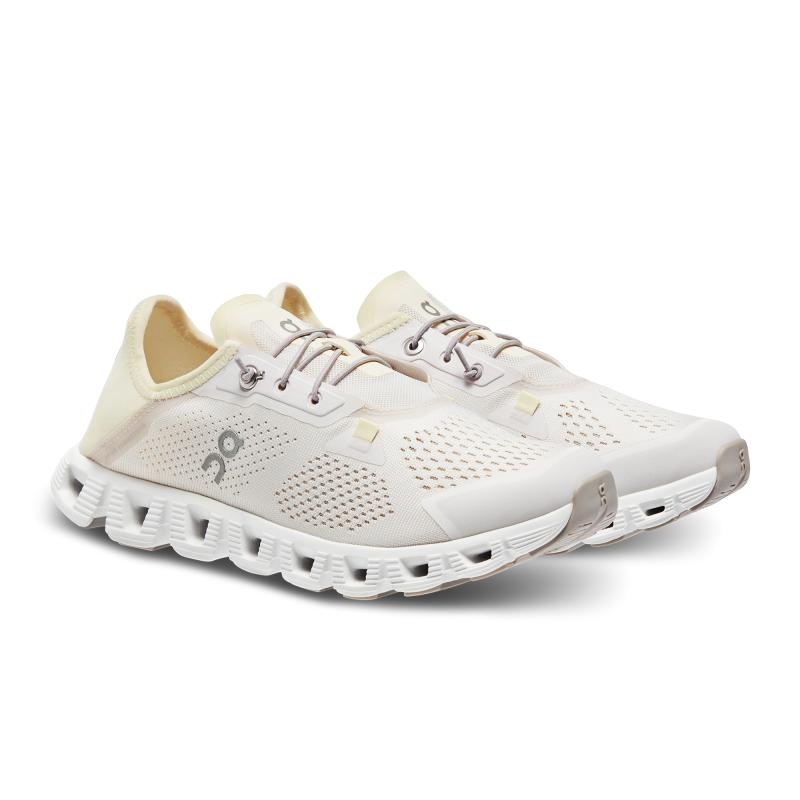 QC Cloud 5 Coast Women's Travel Shoes Sand | Ray White | 69054-EDUO