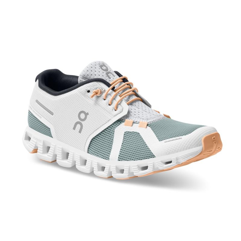 QC Cloud 5 Push Women's Travel Shoes White | Cobble | 52496-DCVE