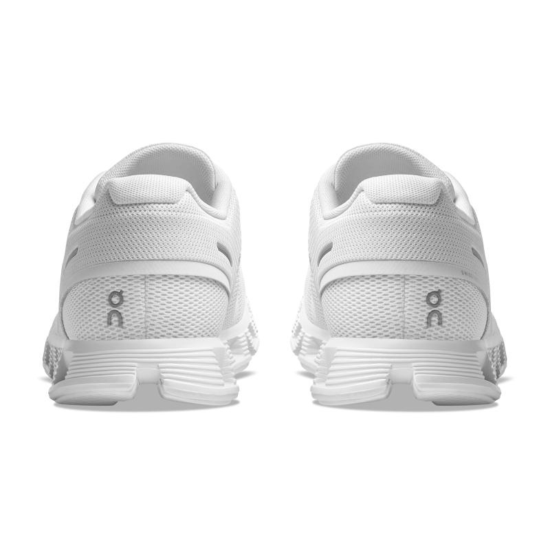 QC Cloud 5 Women's Travel Shoes All White | 94102-EIUM