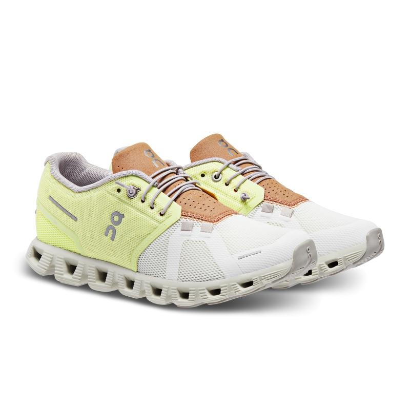 QC Cloud 5 Women's Travel Shoes Hay | Ice Mint | 31042-WVUQ