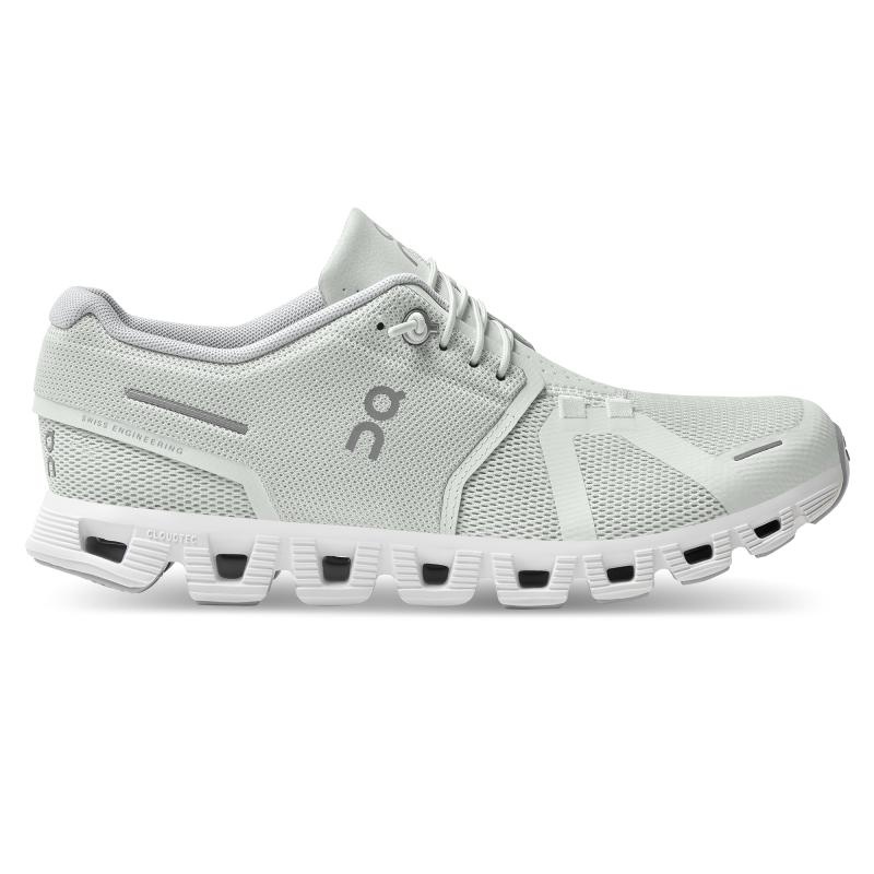 QC Cloud 5 Women\'s Travel Shoes Ice | White | 85217-AYEU