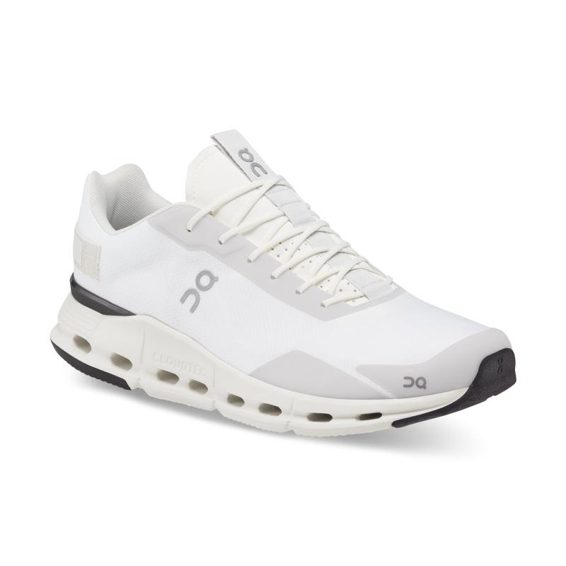 QC Cloudnova Form Men's Lifestyle Shoes White | Eclipse | 64012-PYEM